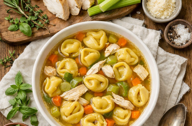 Tortellini in brodo